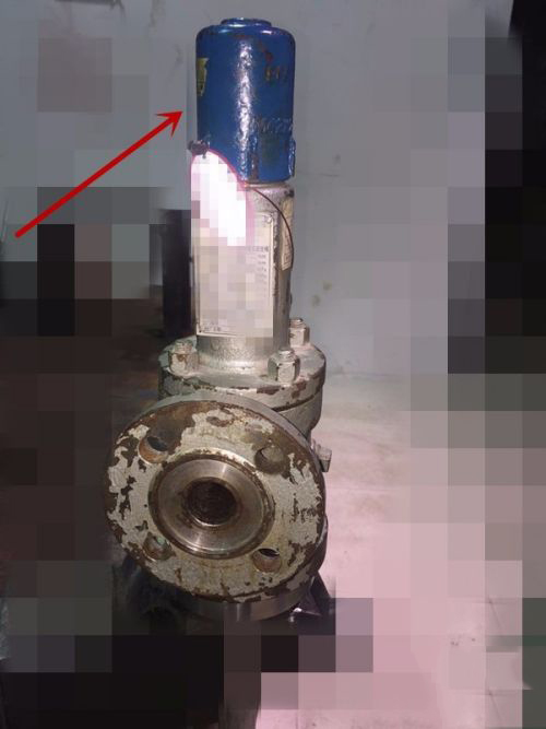 氣罐彈簧式安全閥拆解過程 氣罐彈簧式安全閥拆解過程